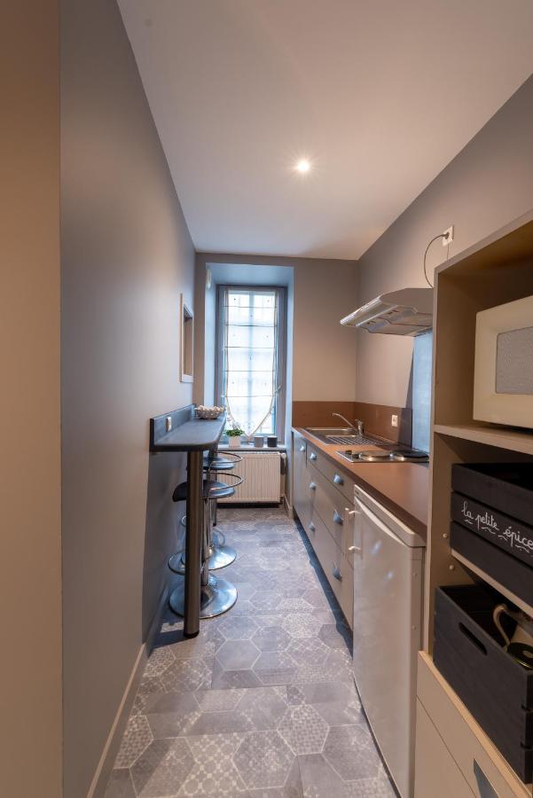 Chambre D Hote "Sous Le Clocher" Saint-Léonard-de-Noblat Dış mekan fotoğraf